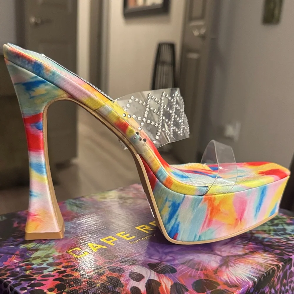 🔥Cape Robbin Risk Platform Shoes Size 9 US Rainbow Dancer Shoes🔥 BRAND NEW